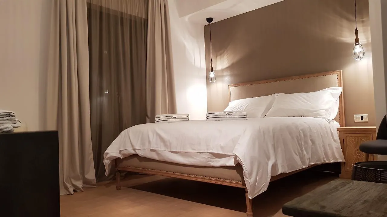 Boutique Rooms Luna Umag Bed & Breakfast