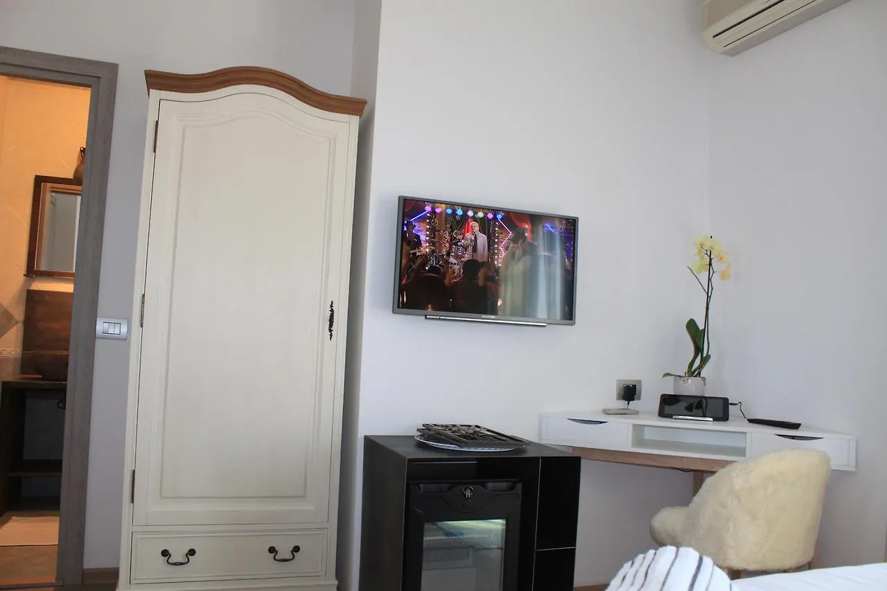 *** Bed & Breakfast Boutique Rooms Luna Umag Kroatië