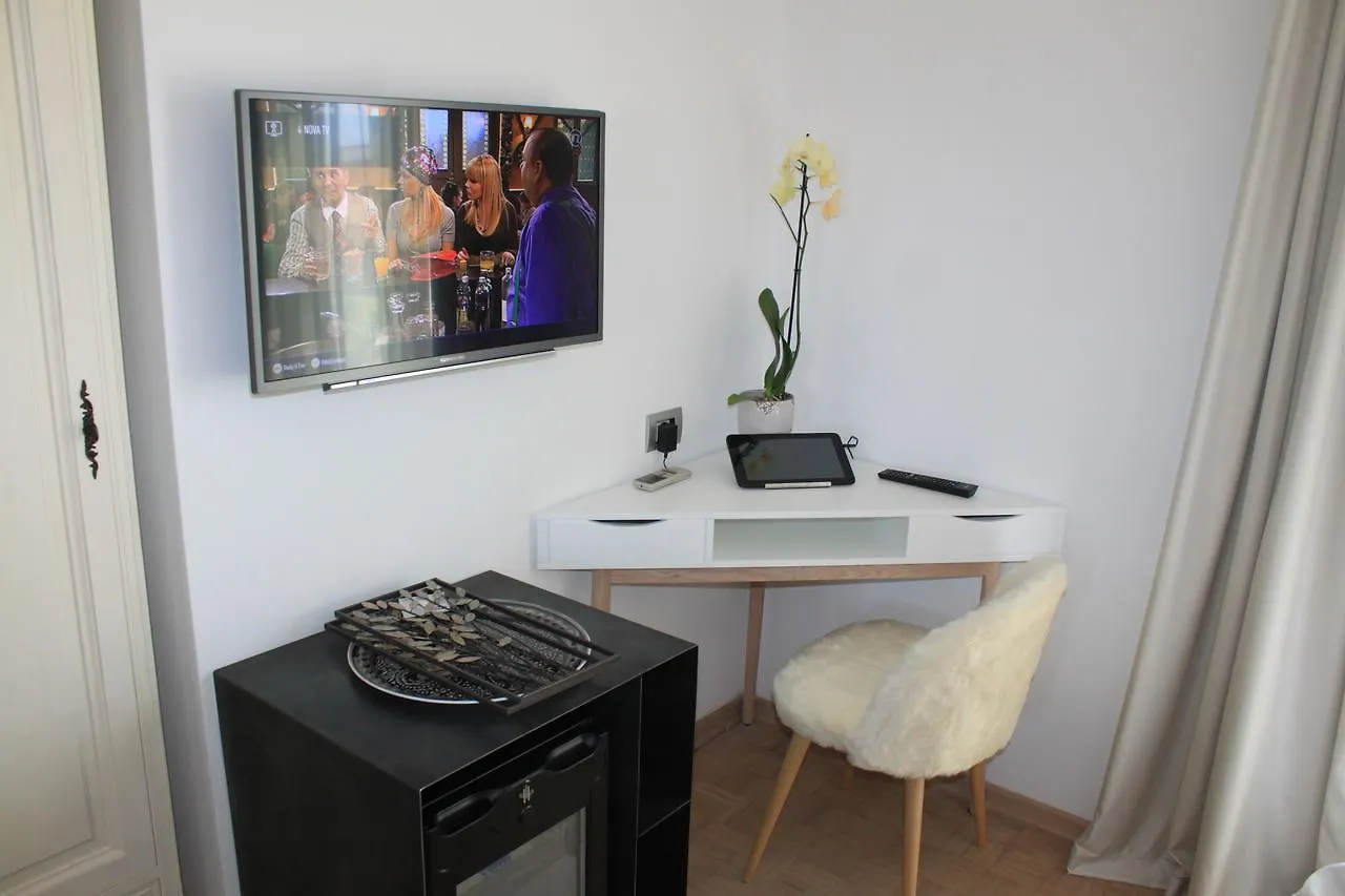 *** Bed & Breakfast Boutique Rooms Luna Umag Kroatië