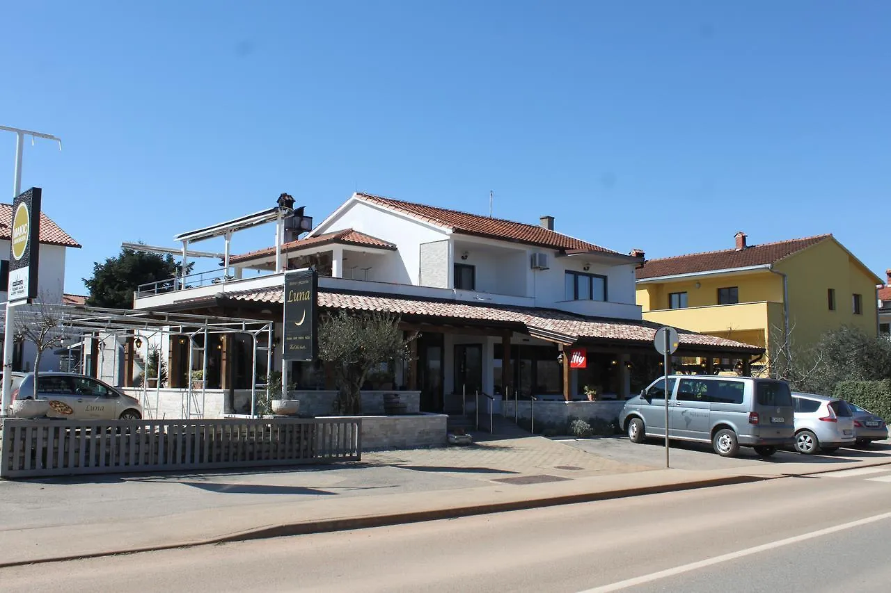 Boutique Rooms Luna Umag 3*,