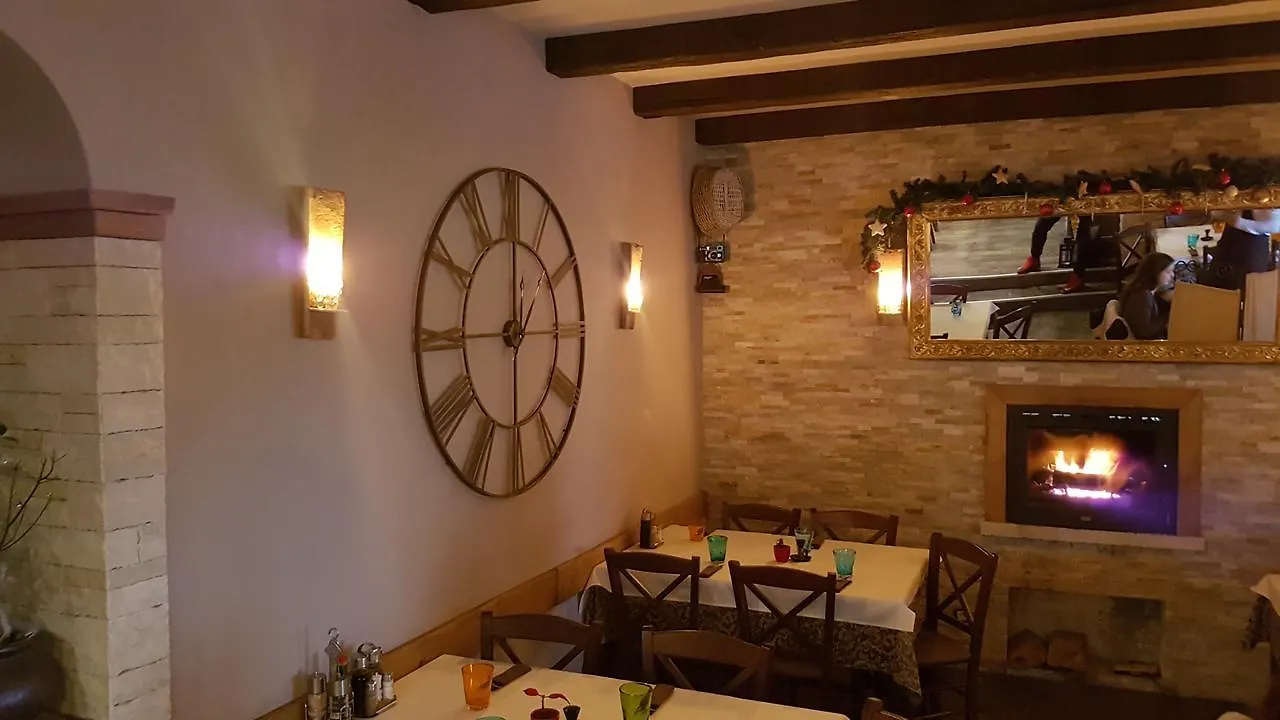 Boutique Rooms Luna Umag 3*,  Kroatië