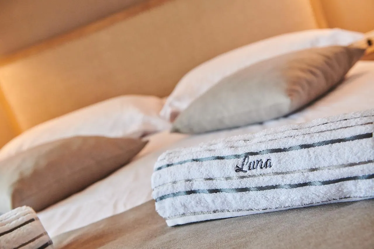 Boutique Rooms Luna Umag 3*,  Kroatië